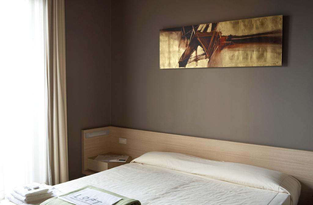 Hotel Loft Manerbio Bagian luar foto